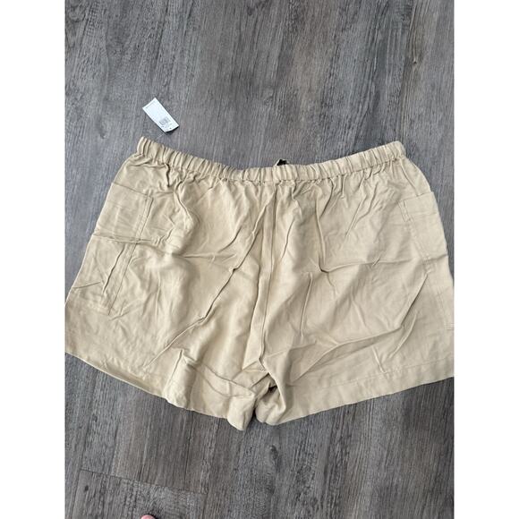 Old Navy Khaki Shorts Women's Large Pull On Drawstring 3" NWT - Picture 5 of 6